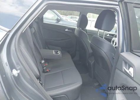 2021 Hyundai Tucson Value z USA, uszkodzony, nr VIN KM8J3CA41MU367997